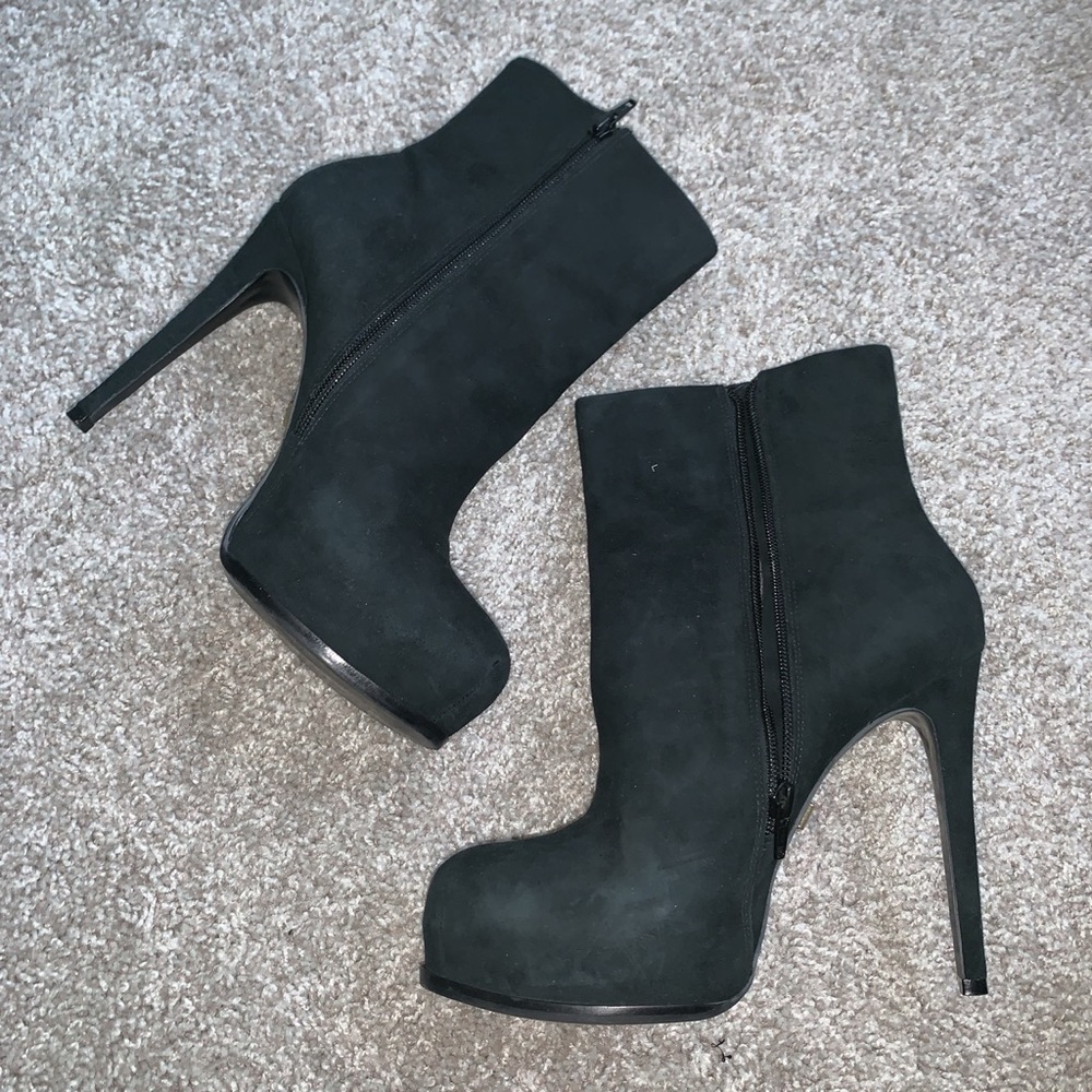 Dolce Vita booties